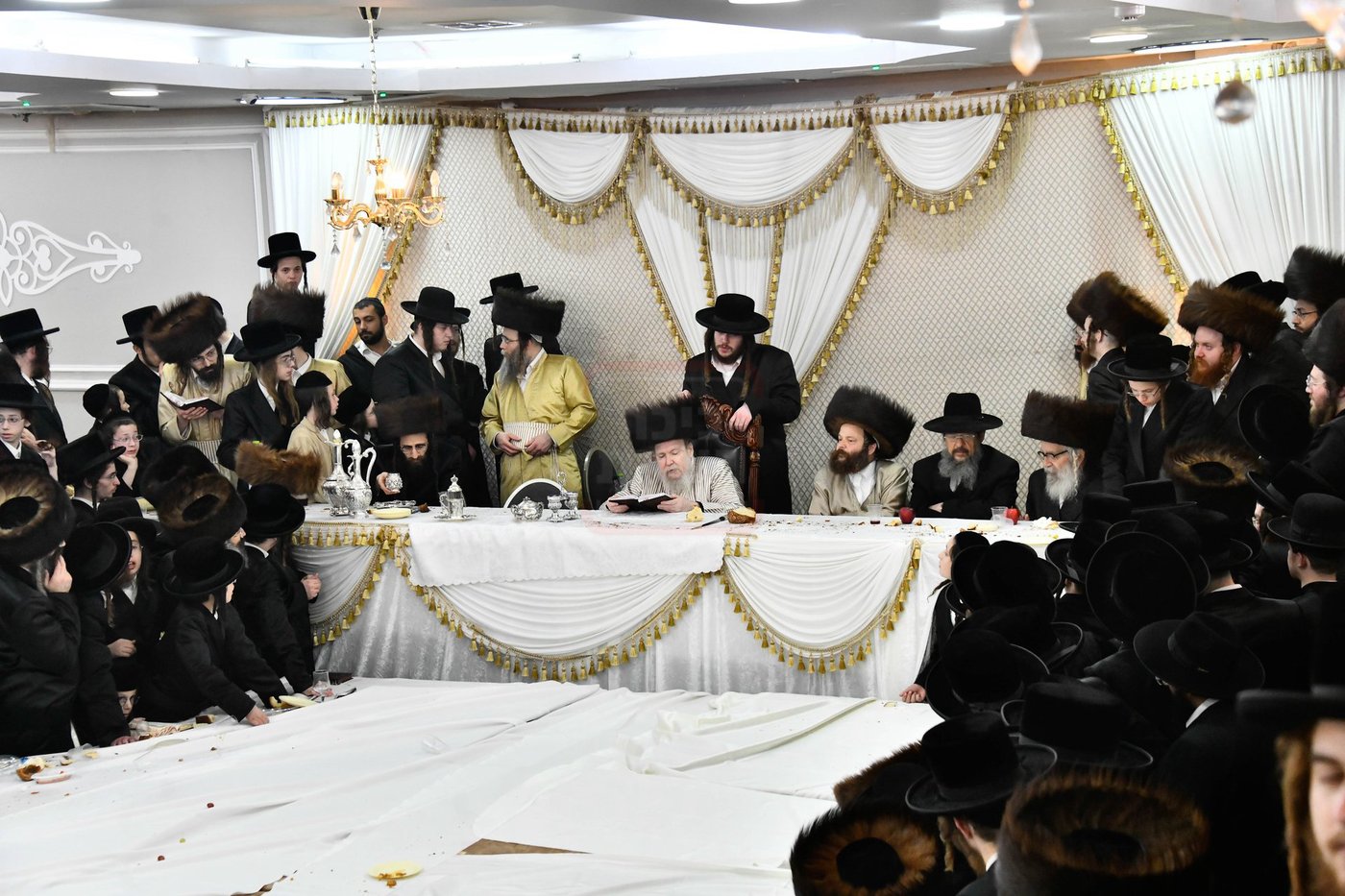 האדמו"ר מלעלוב ארה"ב בשב"ק בבני ברק