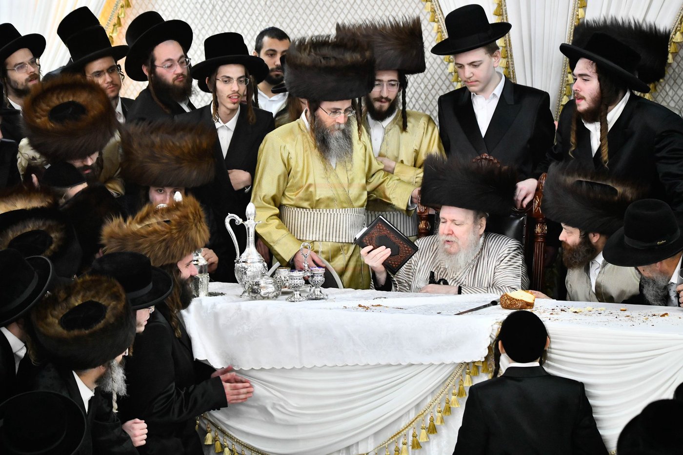 האדמו"ר מלעלוב ארה"ב בשב"ק בבני ברק