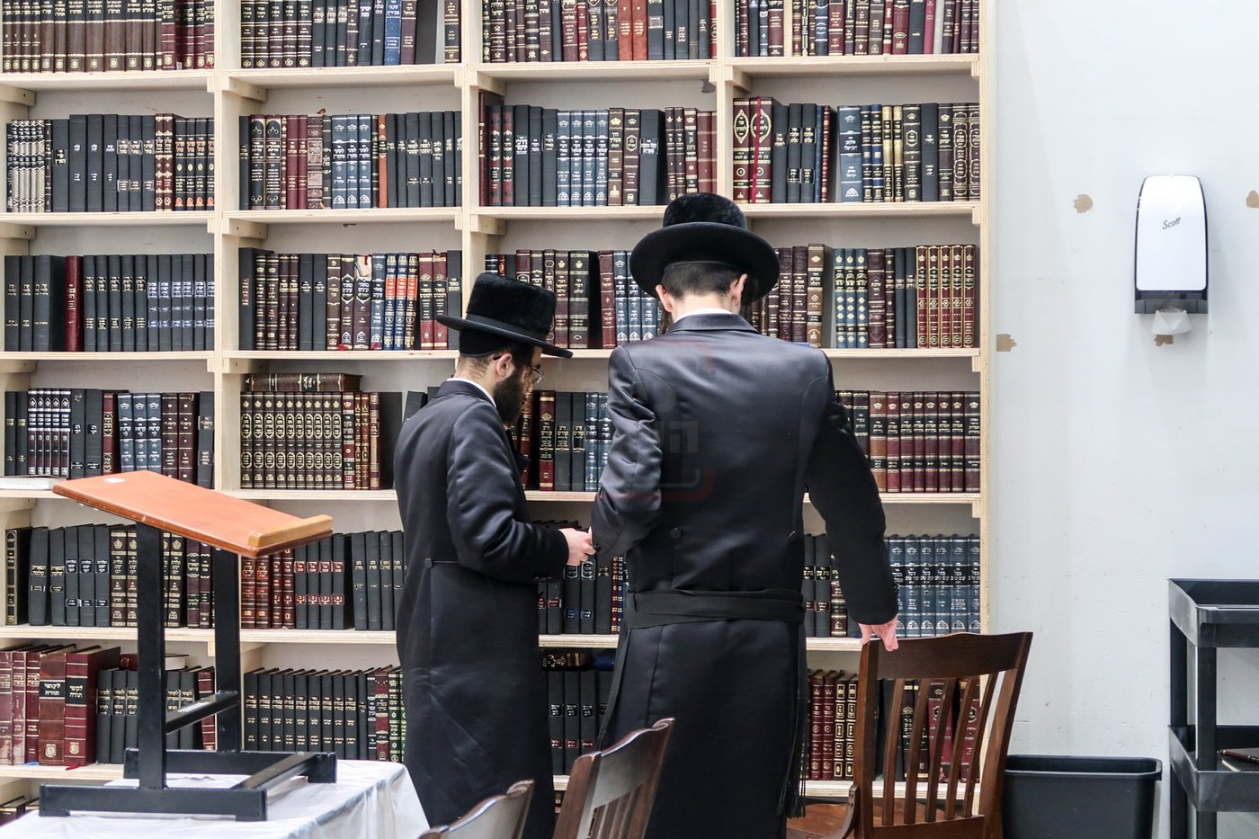 האדמו"ר מבאבוב 45 בשב"ק בעיר יוניאן