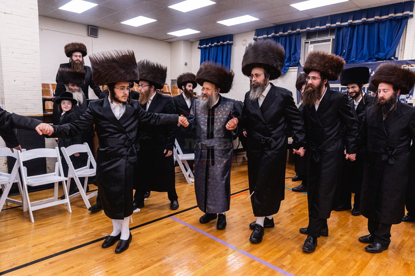 שמחת ש"ב לנכדת האדמו"ר מבאבוב 45 בעיר יוניאן