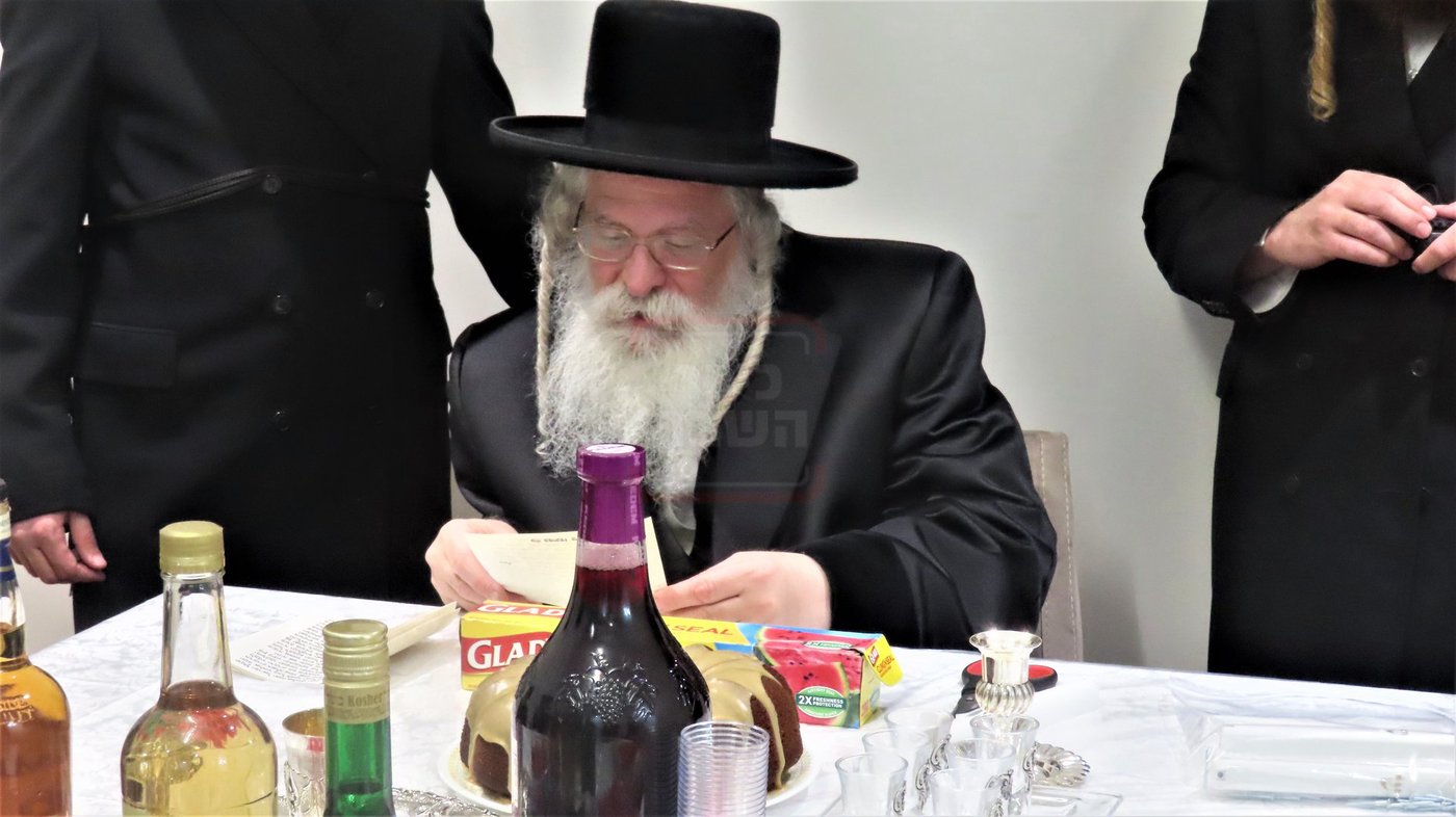 האדמו"ר מנדבורנה ירושלים בארה"ב