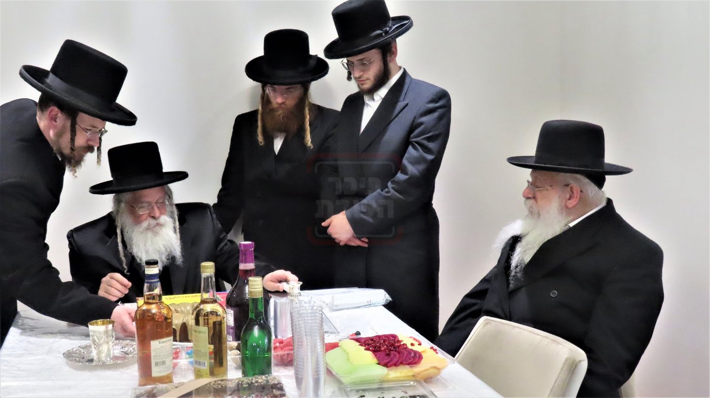 האדמו"ר מנדבורנה ירושלים בארה"ב