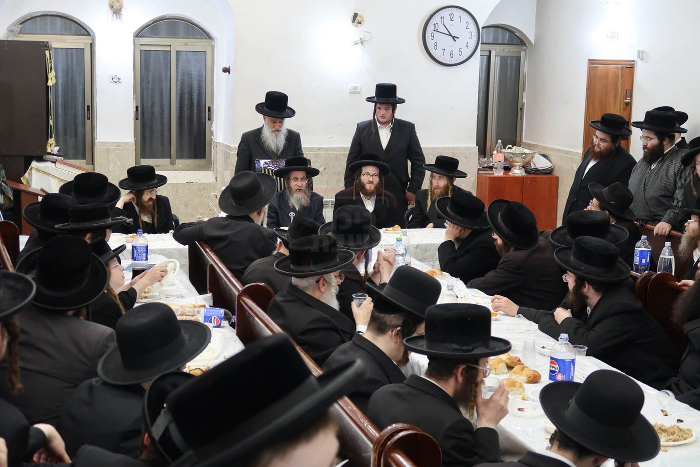 סעודת הודאה בקרעטשניף סיגעט