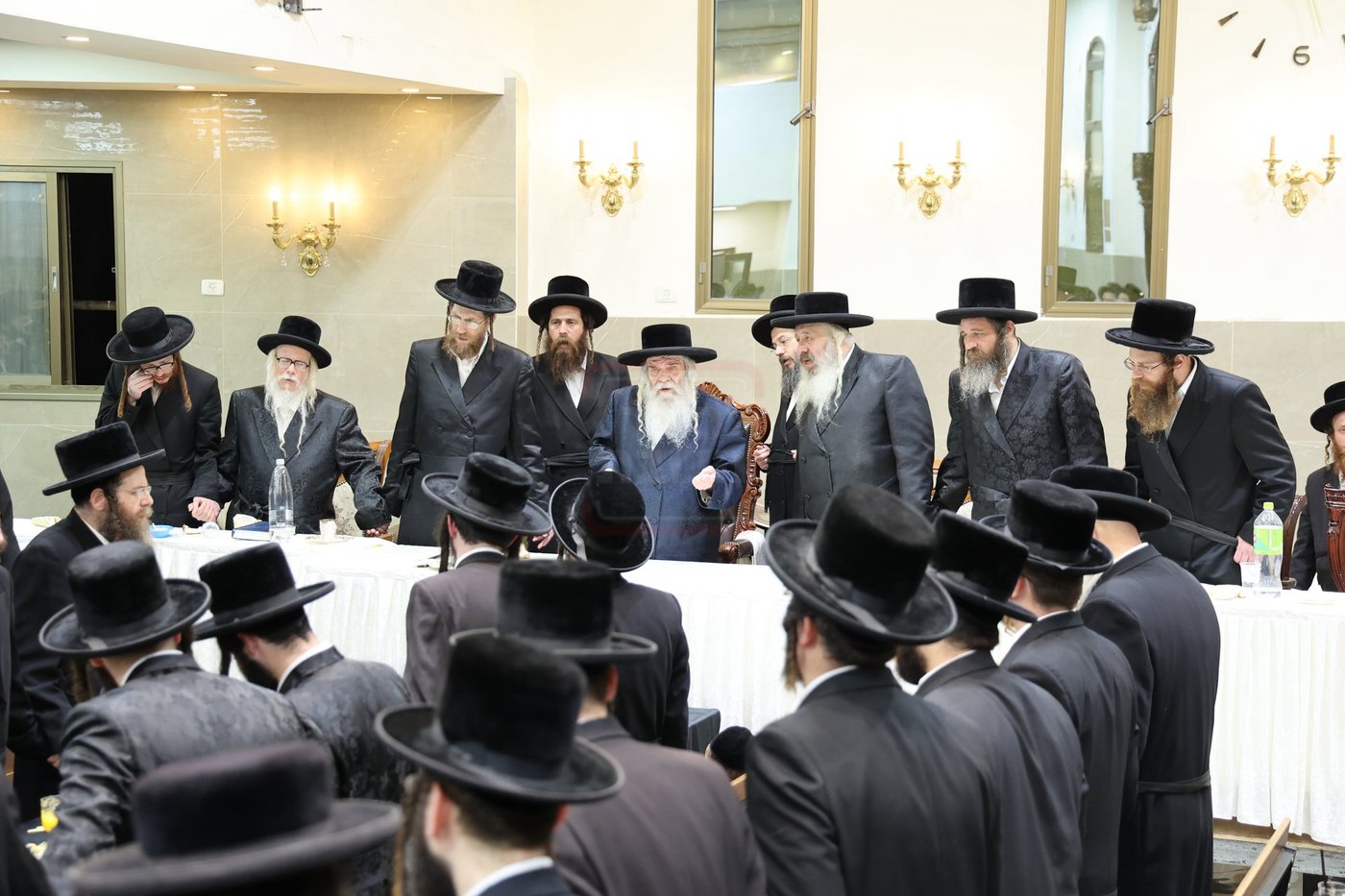 סעודת הודאה בקרעטשניף י-ם