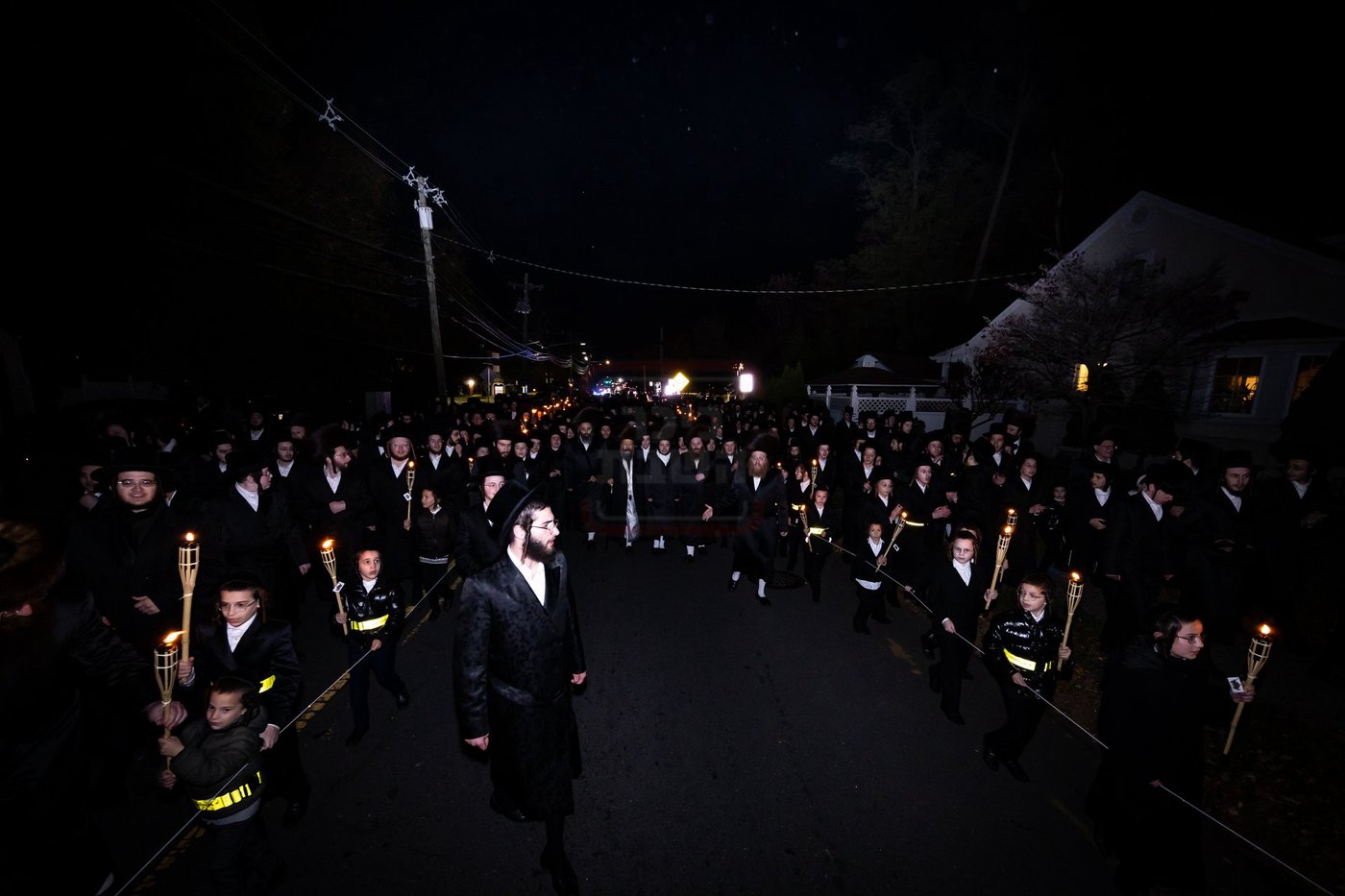 האדמו"ר מבאבוב 45 בשב"ק בעיר יוניאן