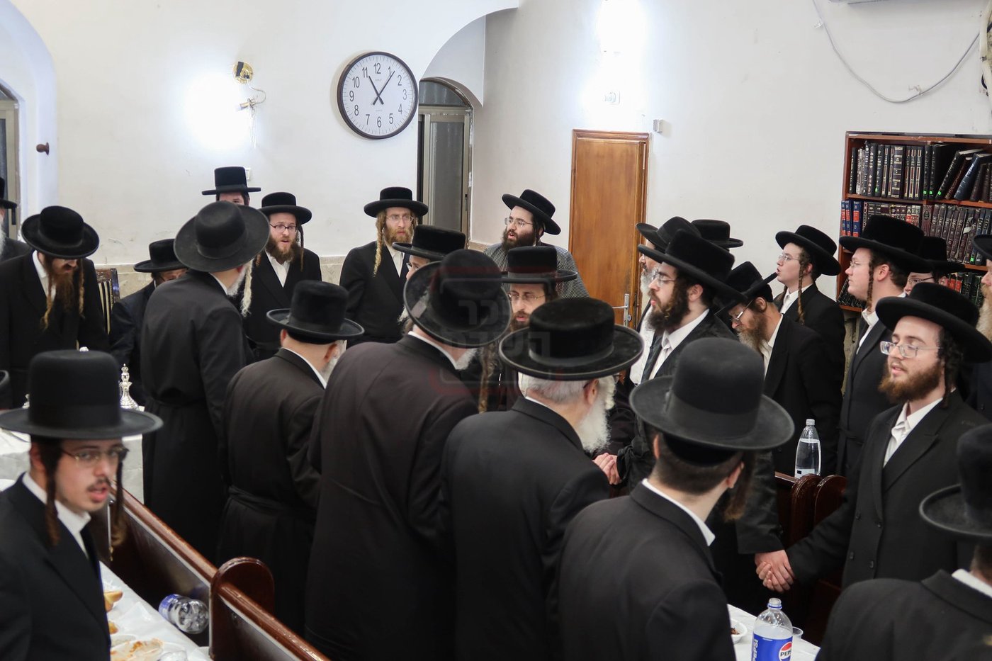 סעודת הודאה בקרעטשניף סיגעט