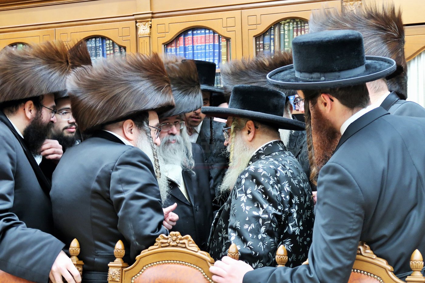 האדמו"רים מספינקא וראחוב בביקור אצל האדמו"ר מסאטמר