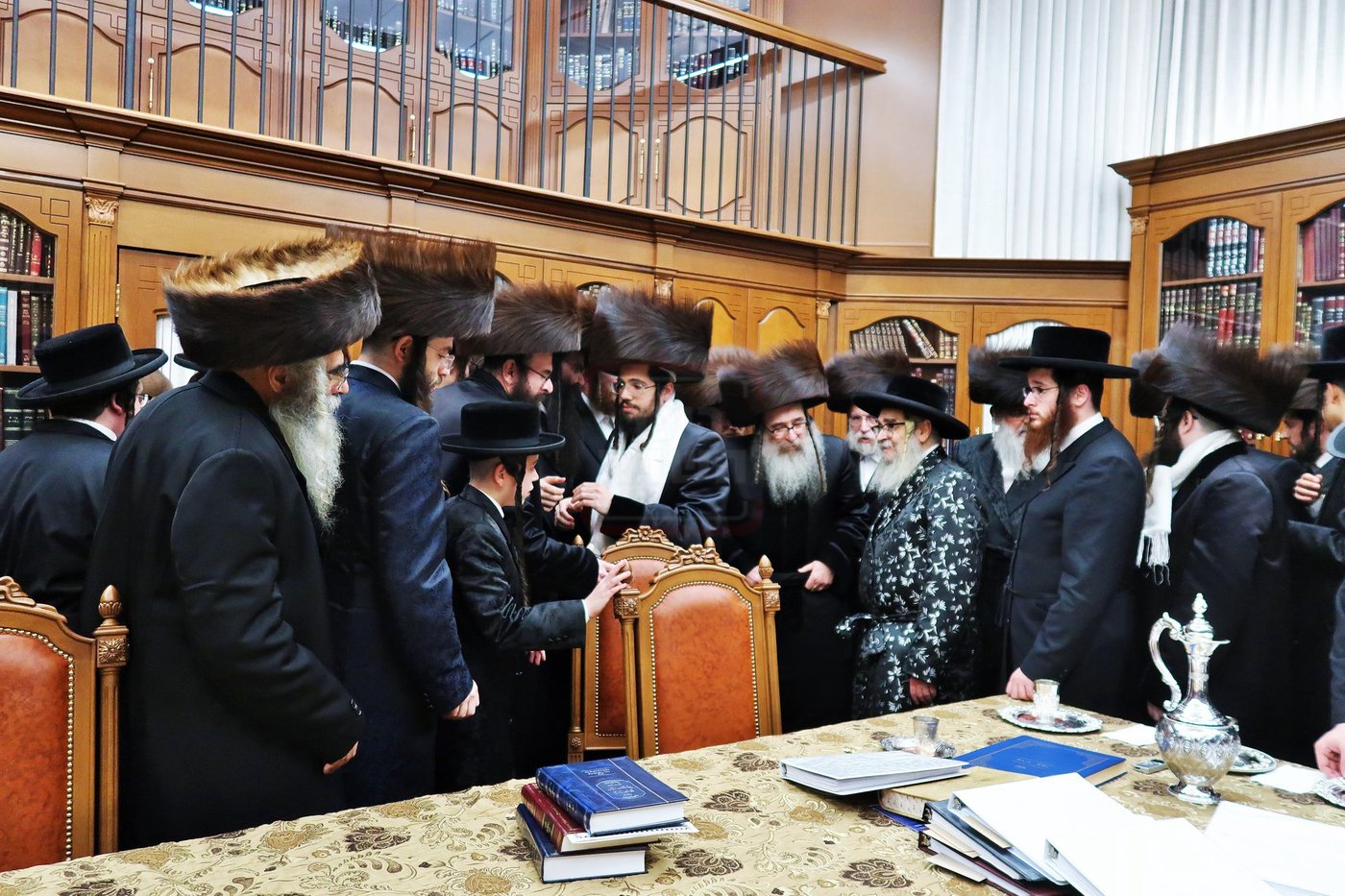 האדמו"רים מספינקא וראחוב בביקור אצל האדמו"ר מסאטמר