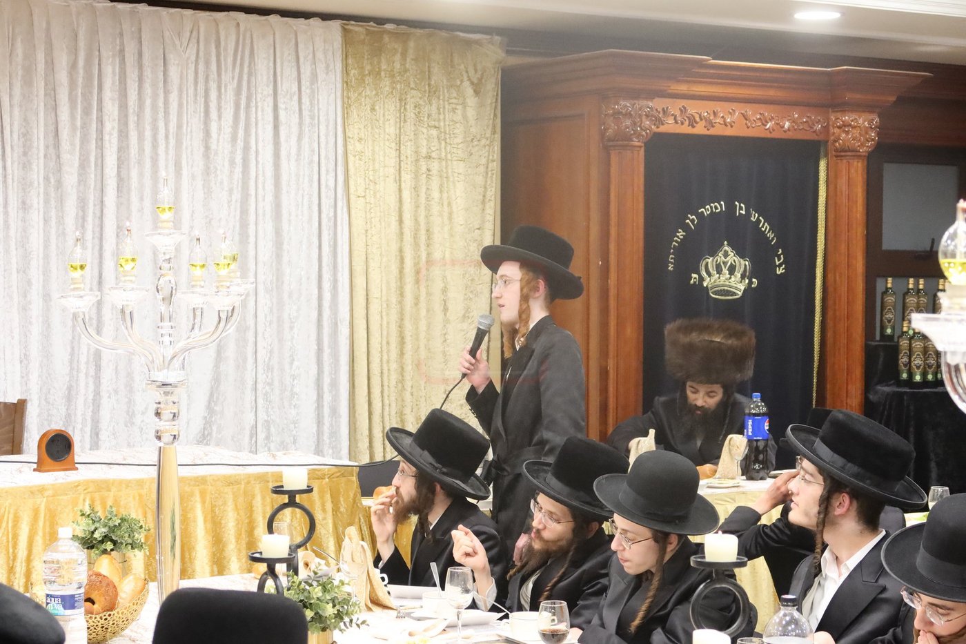 מעמד חלוקת פרסים ב'נחלת יעקב'