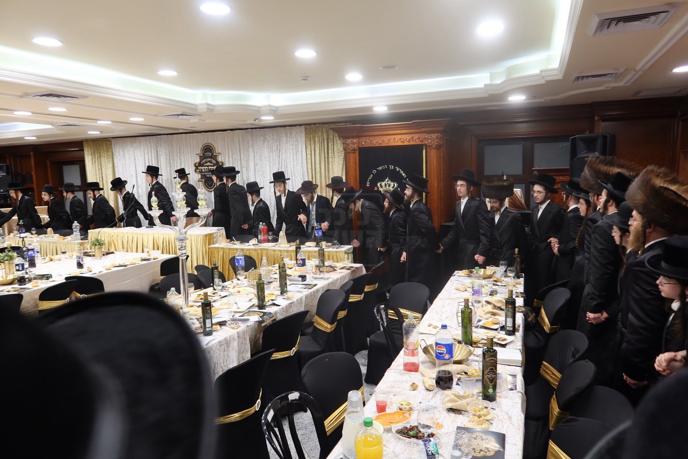 מעמד חלוקת פרסים ב'נחלת יעקב'