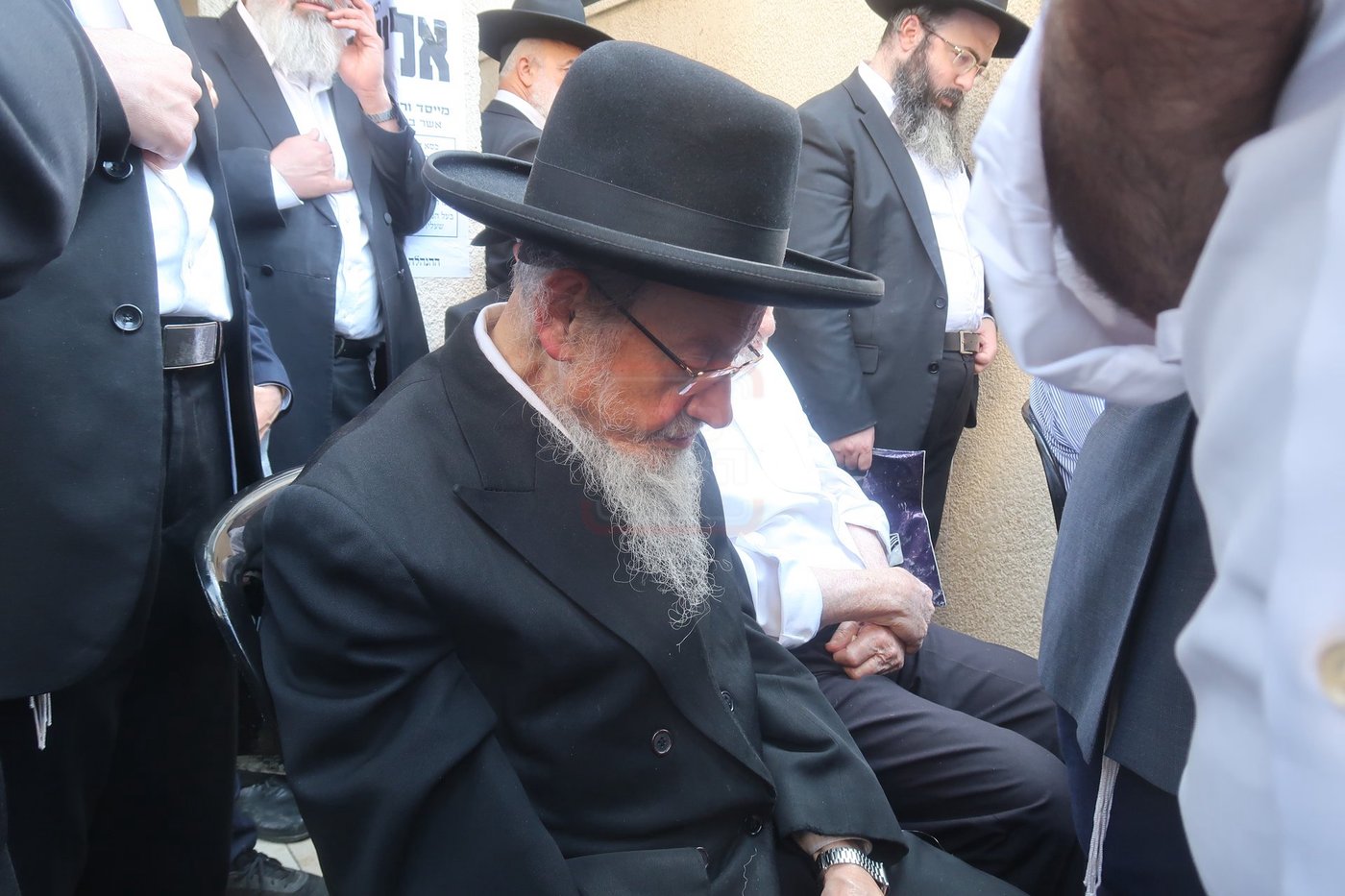 הלוויית הגאון רבי אליהו רפול זצ"ל