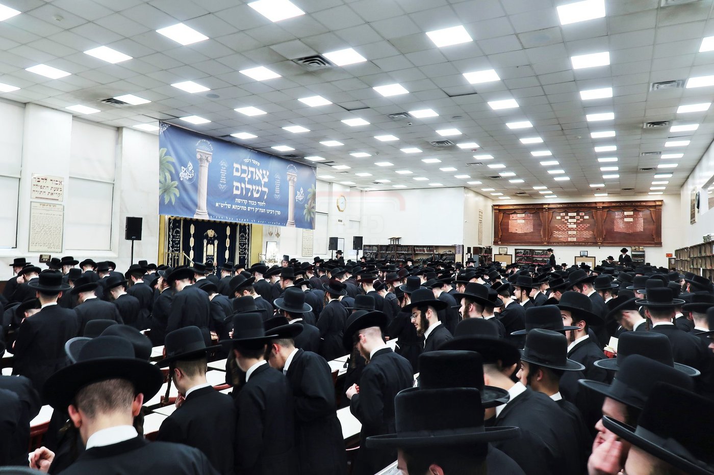 מעמד צאתכם לשלום לאדמו"ר מסאטמר