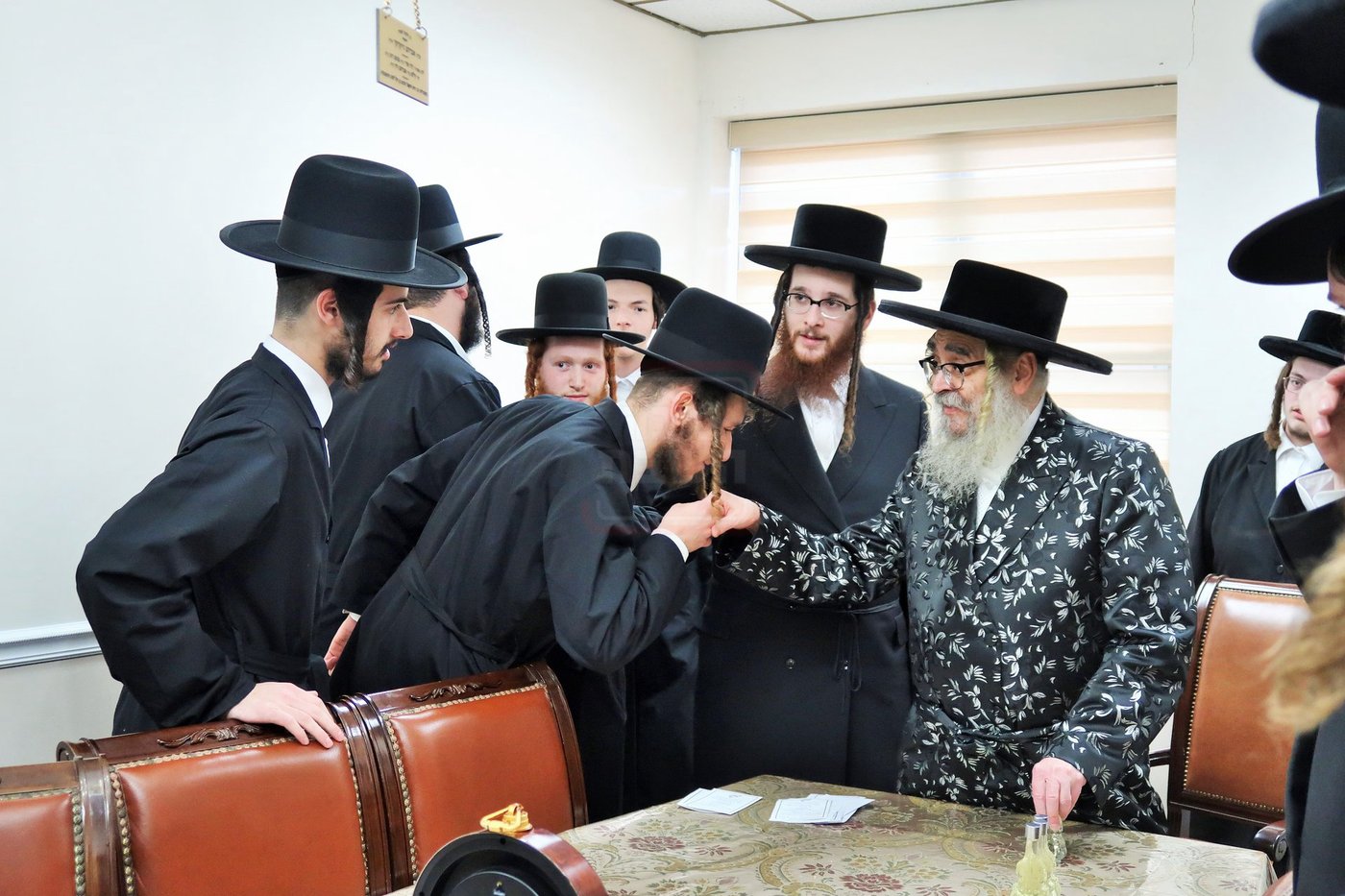 מעמד צאתכם לשלום לאדמו"ר מסאטמר