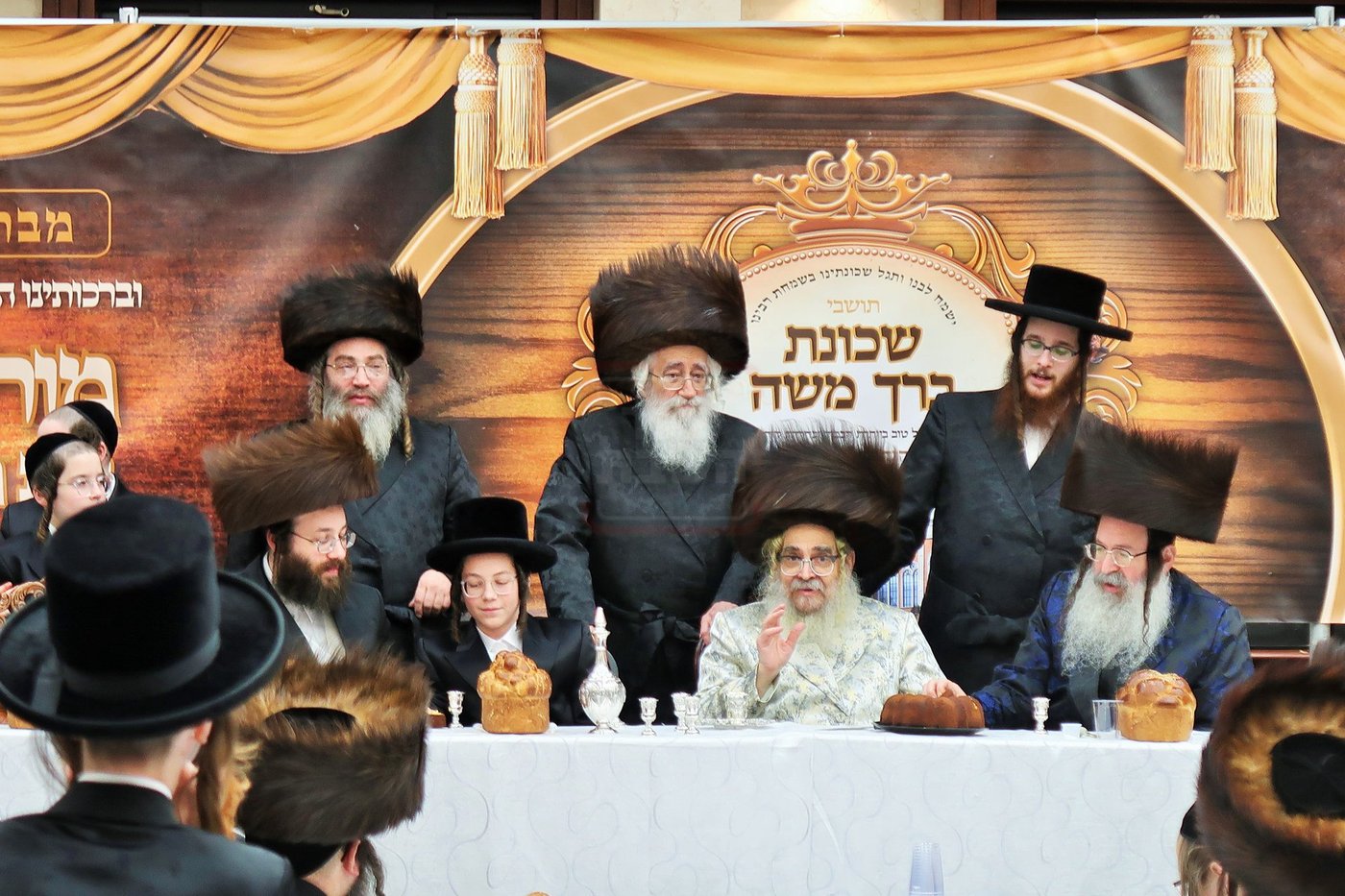 האדמו"ר מסאטמר בבר מצווה לנינו לפני היציאה לארה"ק