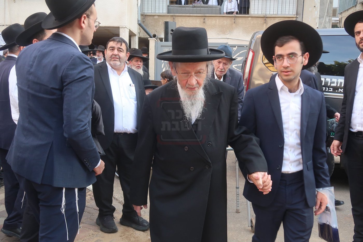 הלוויית הגאון רבי אליהו רפול זצ"ל