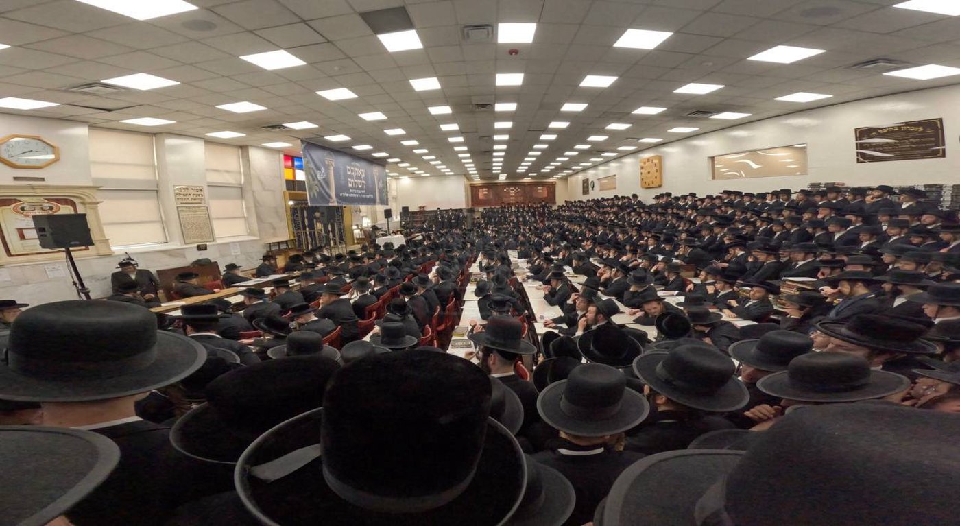 מעמד צאתכם לשלום לאדמו"ר מסאטמר