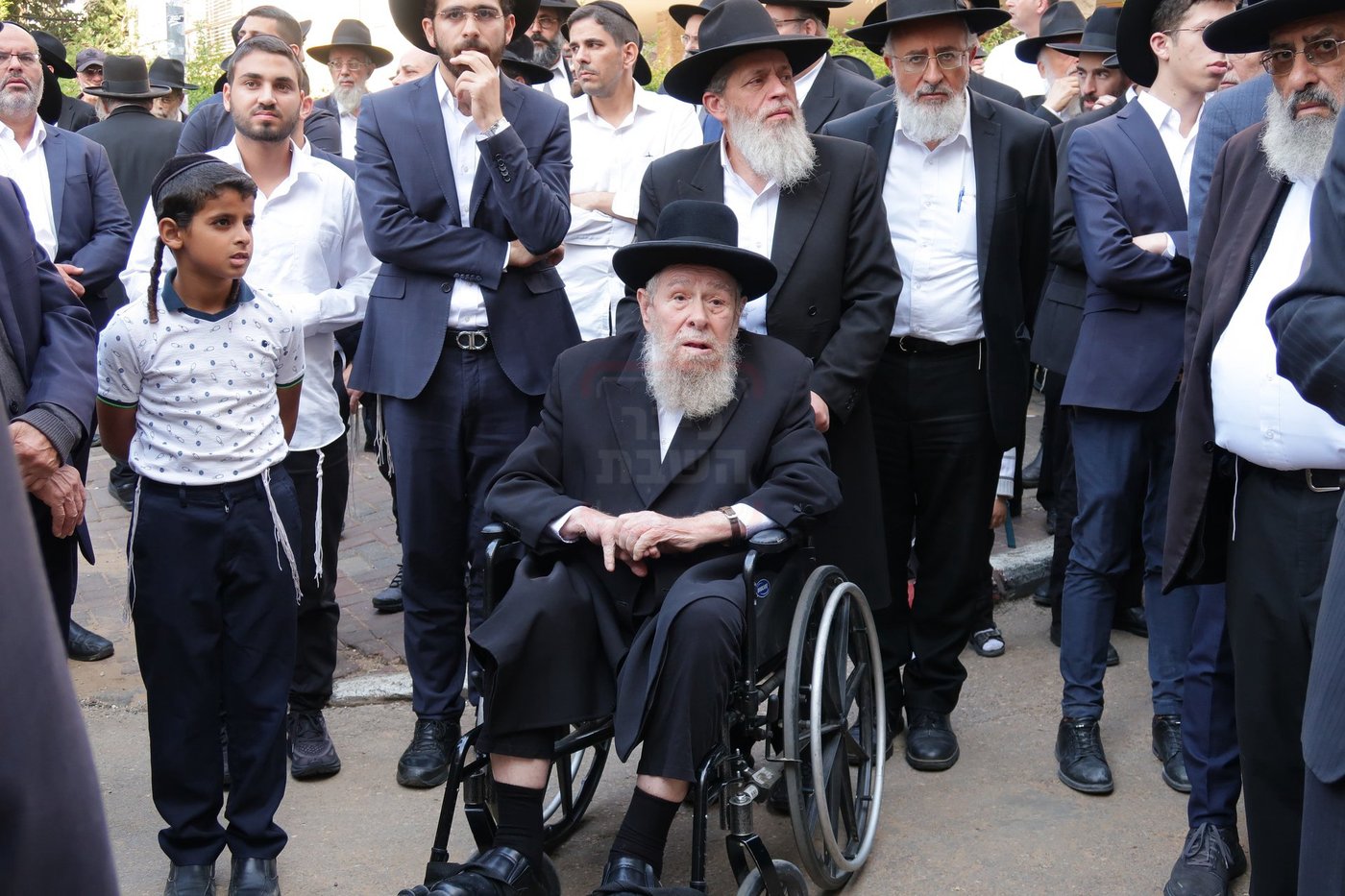 הלוויית הגאון רבי אליהו רפול זצ"ל