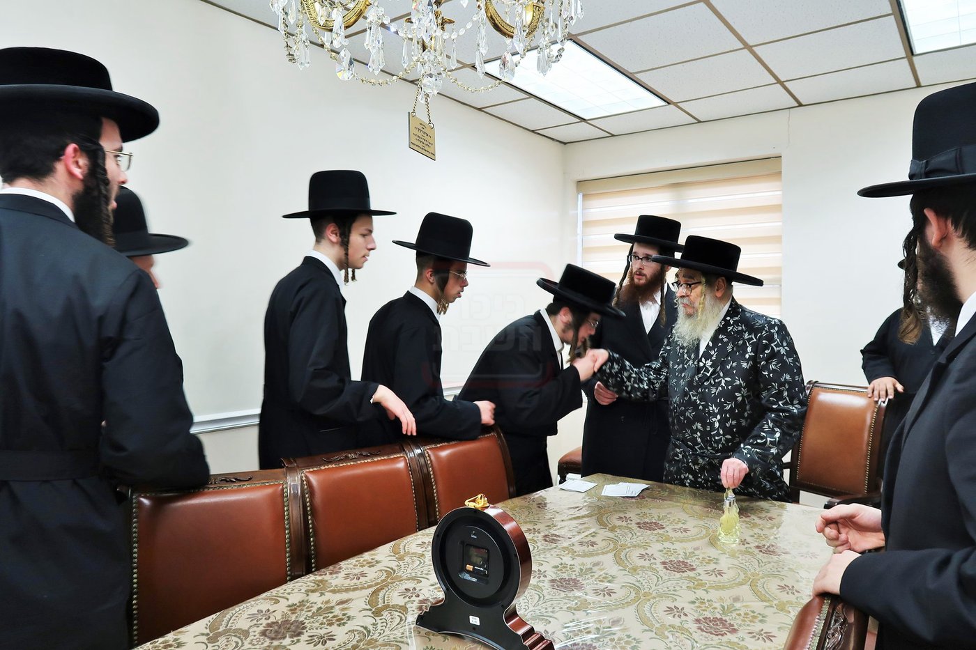 מעמד צאתכם לשלום לאדמו"ר מסאטמר