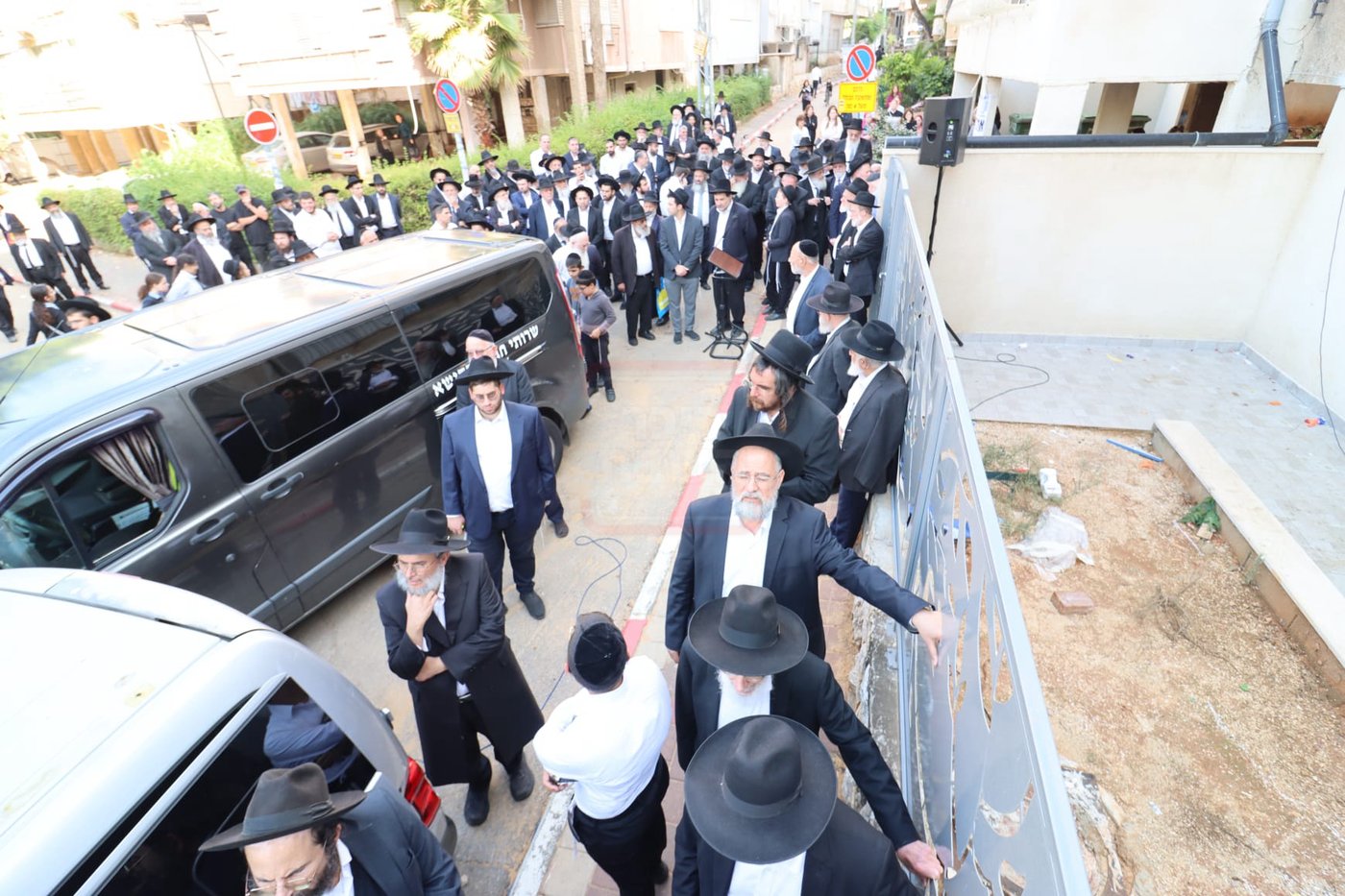 הלוויית הגאון רבי אליהו רפול זצ"ל