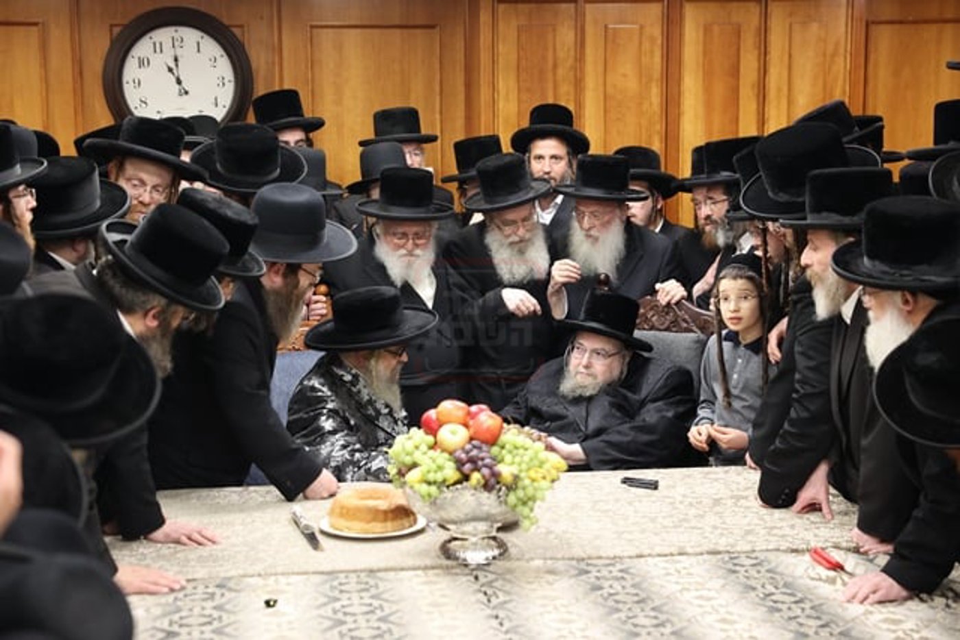 האדמו"ר מסאטמר בביקור אצל האדמו"ר מבעלזא