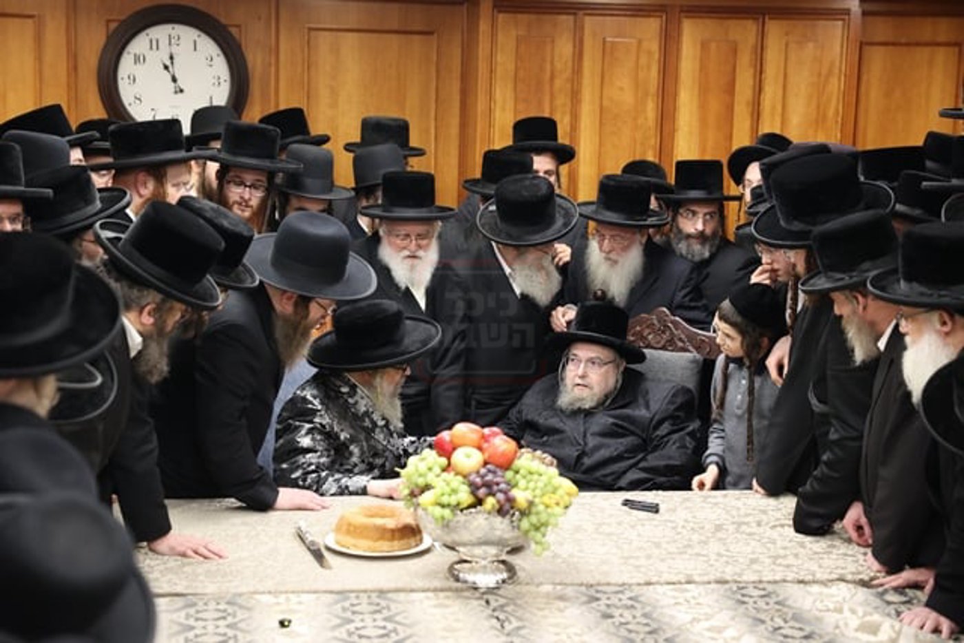 האדמו"ר מסאטמר בביקור אצל האדמו"ר מבעלזא