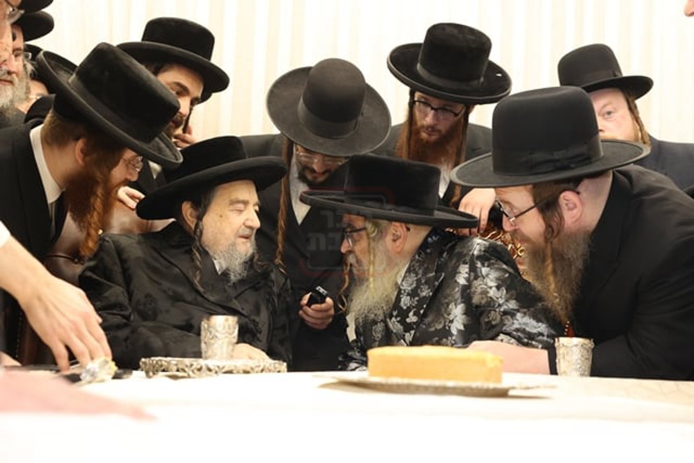 האדמו"ר מסאטמר בביקור אצל הגרי"מ שכטר