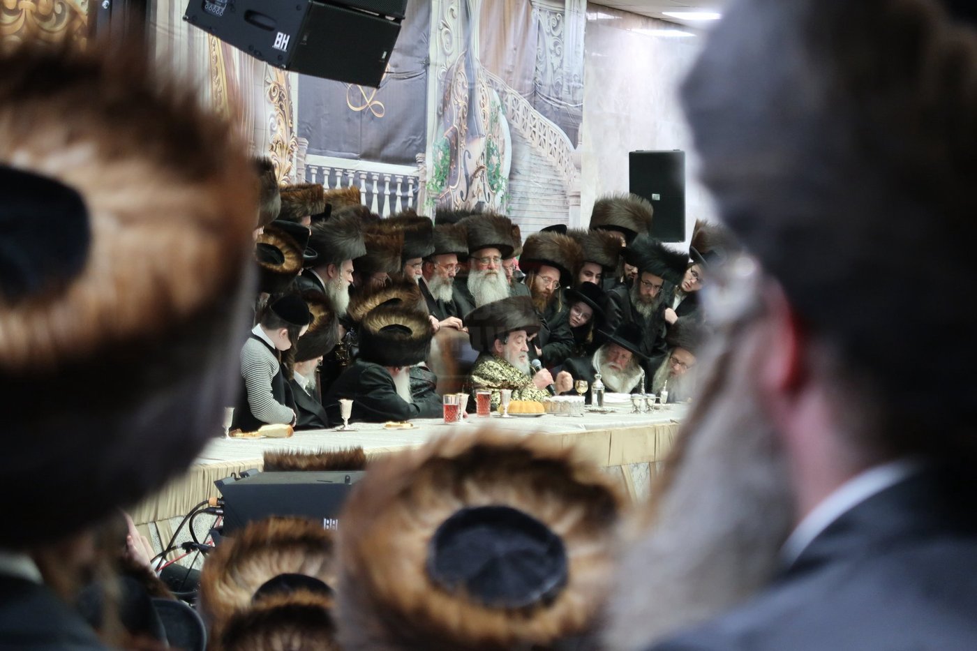 שמחת נישואי נכדת האדמו"ר מויז'ניץ, במונסי