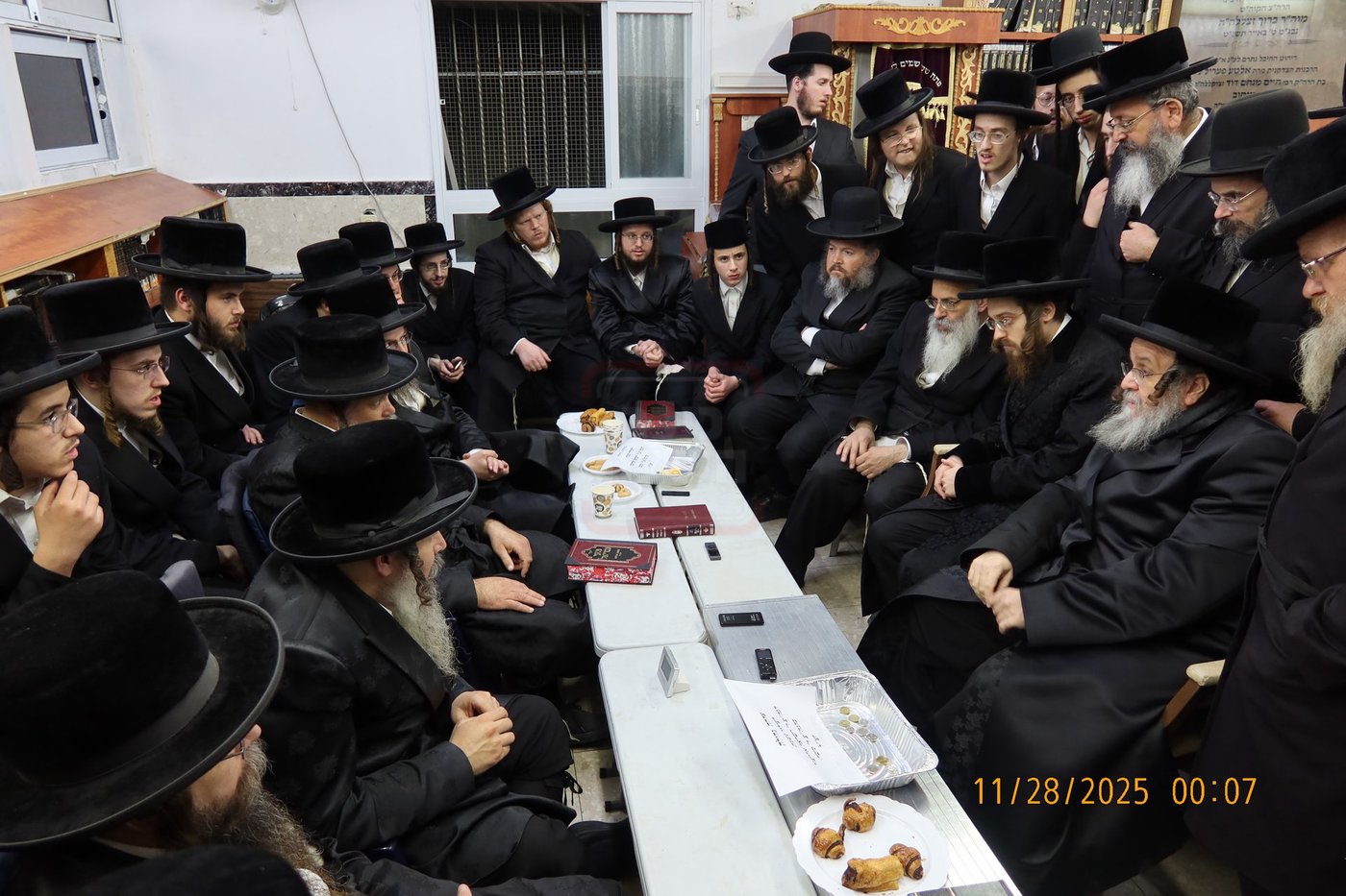 ניחום אבלים על פטירת הגרי"א הגר זצ"ל