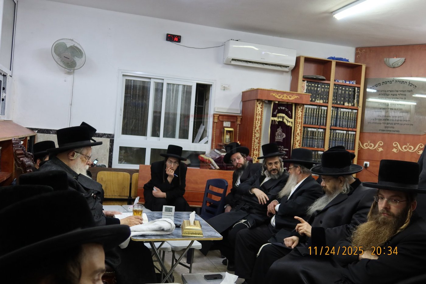 ניחום אבלים על פטירת הגרי"א הגר זצ"ל