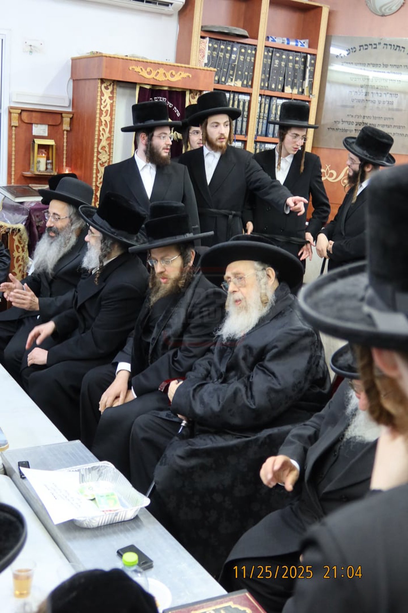 ניחום אבלים על פטירת הגרי"א הגר זצ"ל