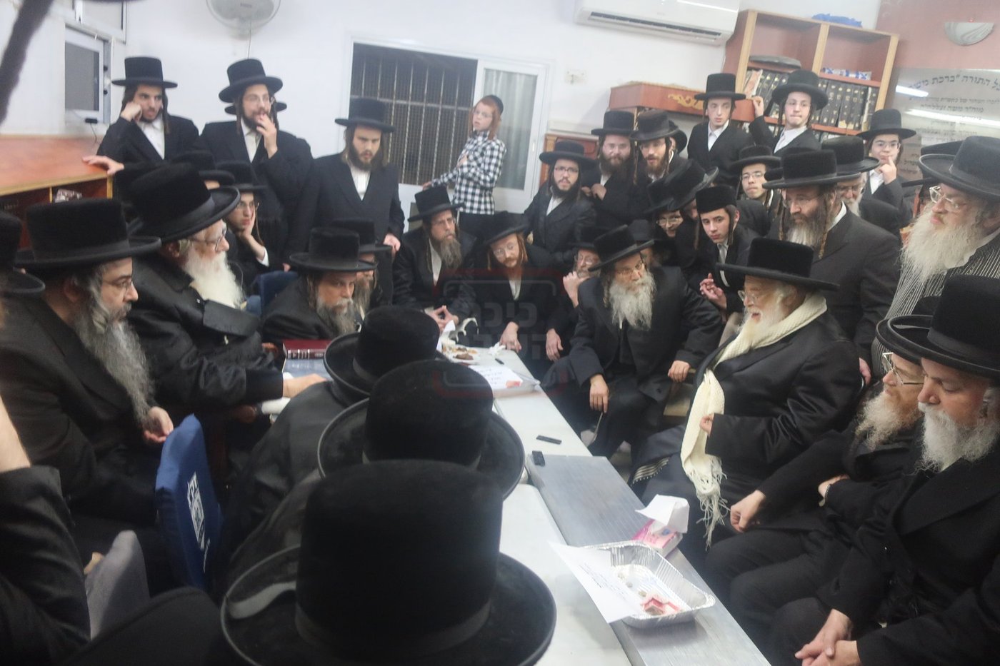 ניחום אבלים על פטירת הגרי"א הגר זצ"ל