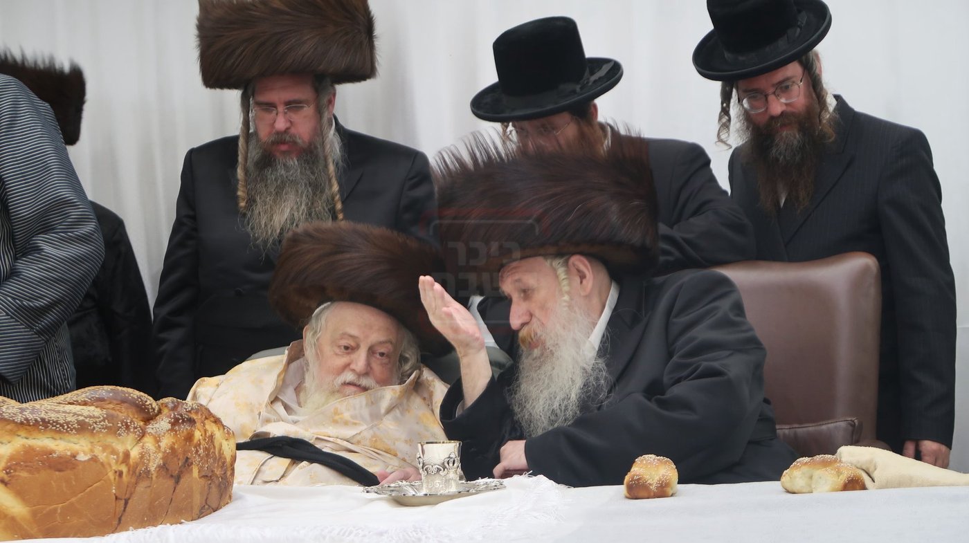 שמחת פדיון הבן בחצרות תולדות אברהם יצחק - טשארנאביל - קאלוב