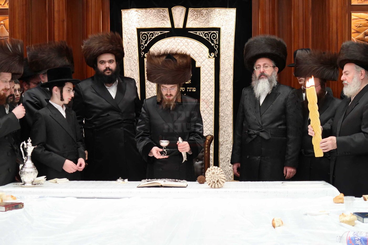 מוצאי שב"ק בצל האדמו"ר מסאדיגורה בלייקווד