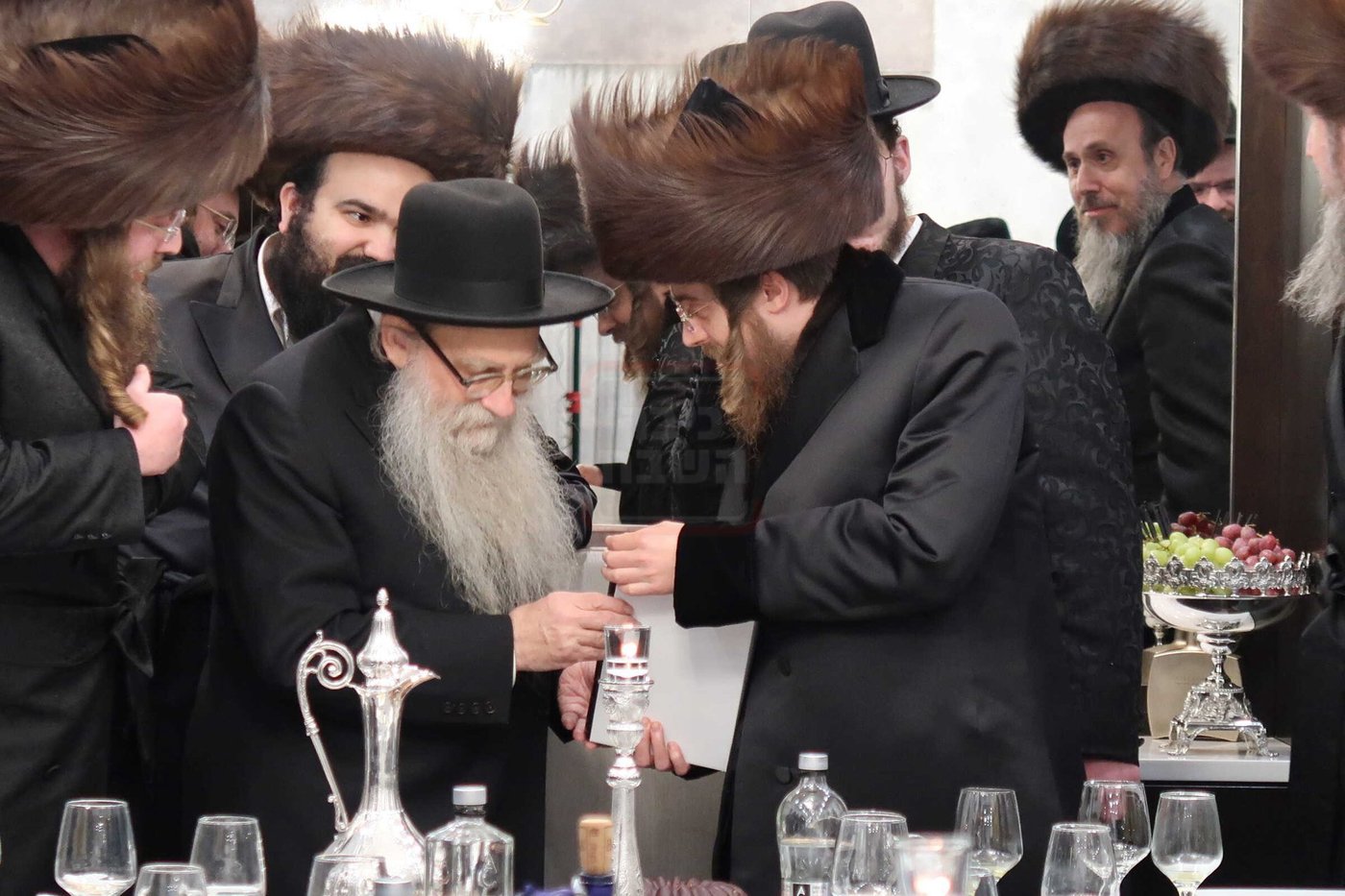 מוצאי שב"ק בצל האדמו"ר מסאדיגורה בלייקווד