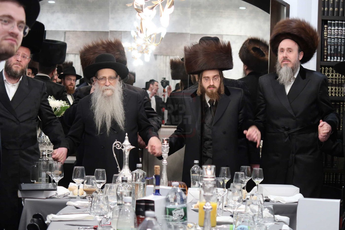 מוצאי שב"ק בצל האדמו"ר מסאדיגורה בלייקווד