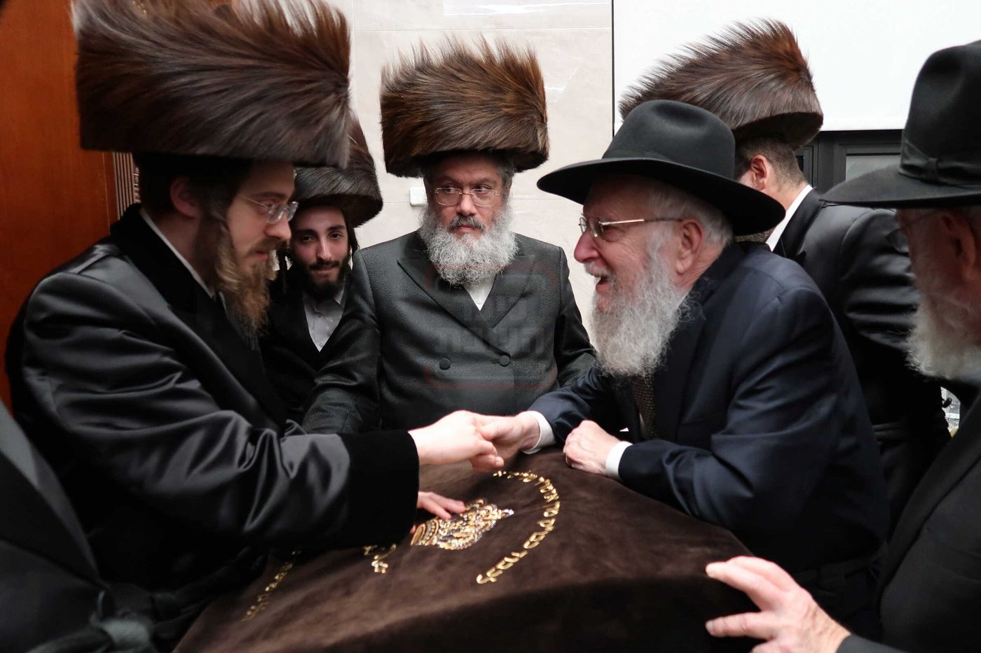 מוצאי שב"ק בצל האדמו"ר מסאדיגורה בלייקווד