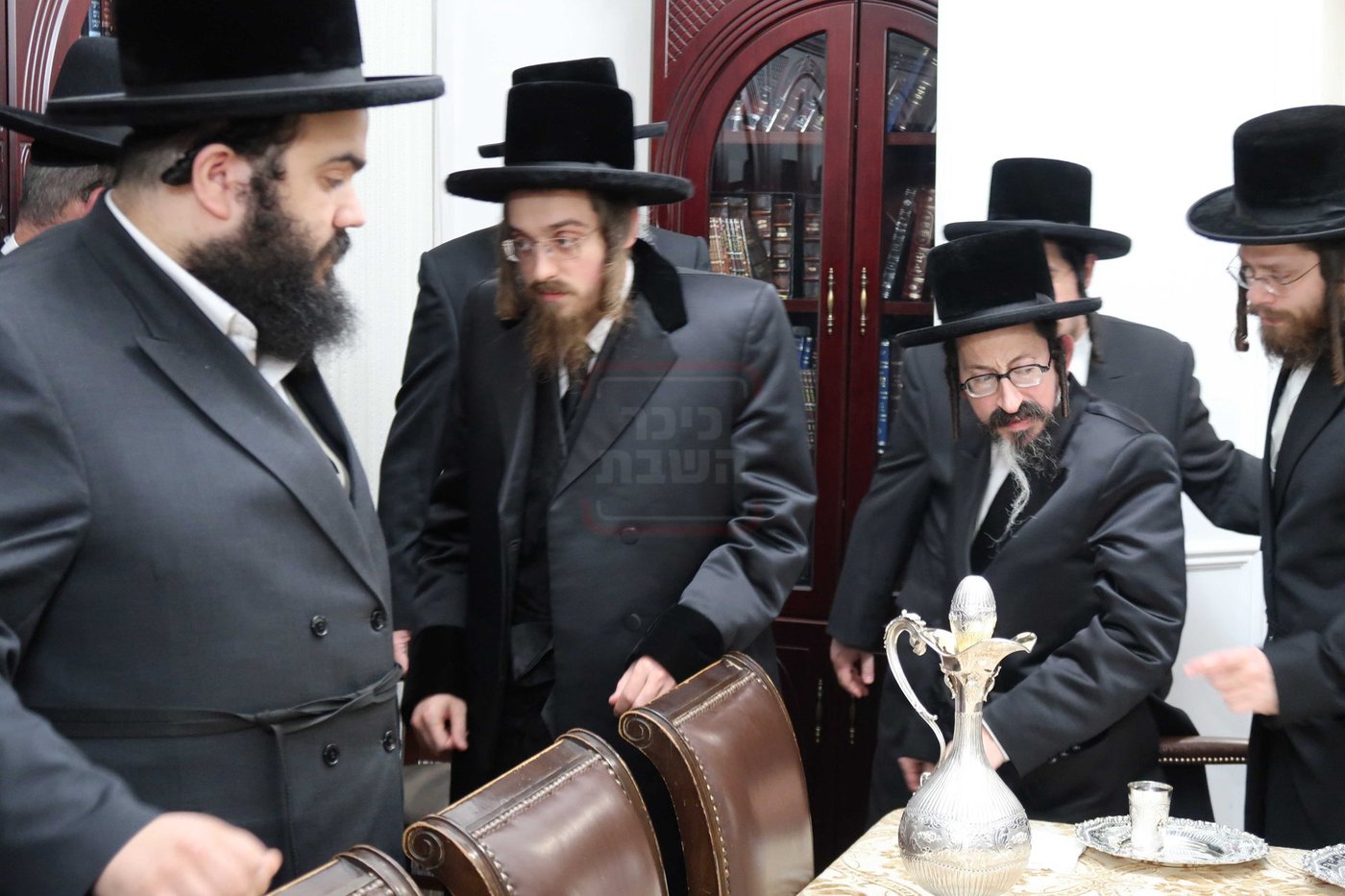 האדמו"ר מסאדיגורה בביקור אצל האדמו"ר מסקולען