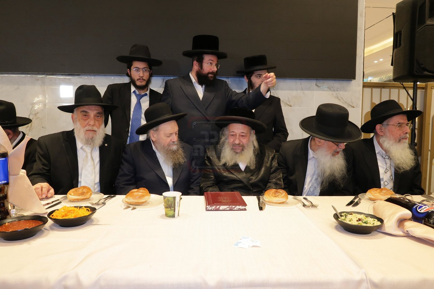 שמחת נישואי נכד המקובל הגה"צ רבי דוד בצרי