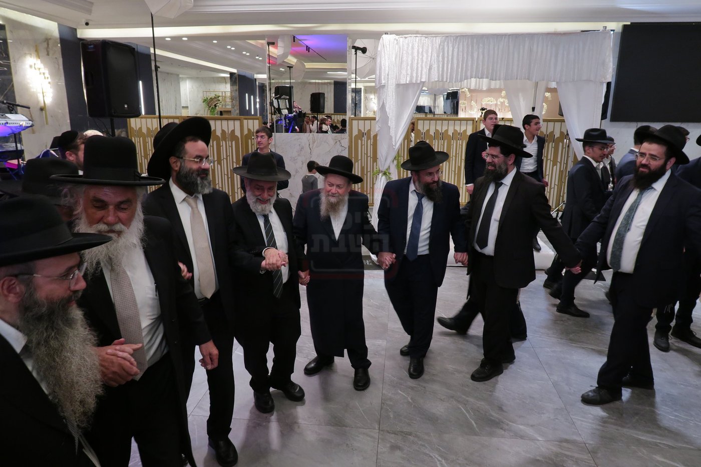 שמחת נישואי נכד המקובל הגה"צ רבי דוד בצרי