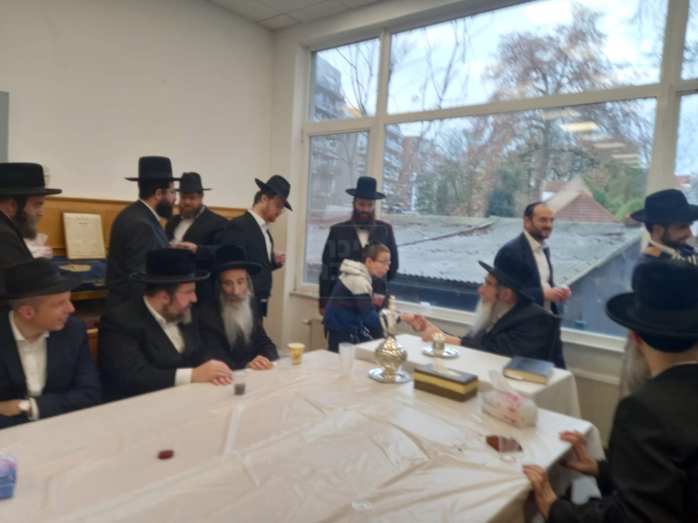 האדמו"ר מאלכסנדר בביקור באנטווערפן