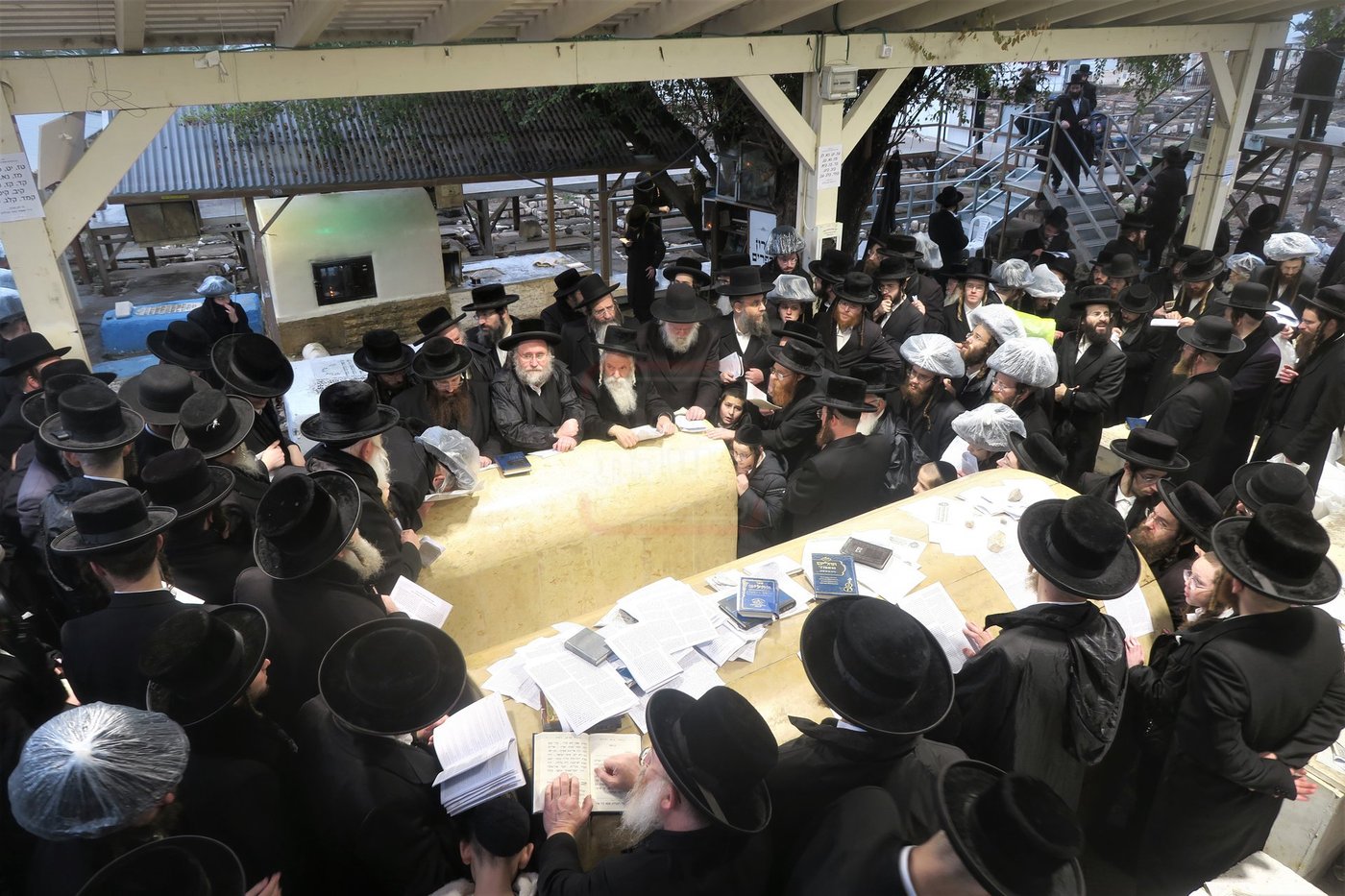 האדמו"ר מפינסק קרלין בטבריה