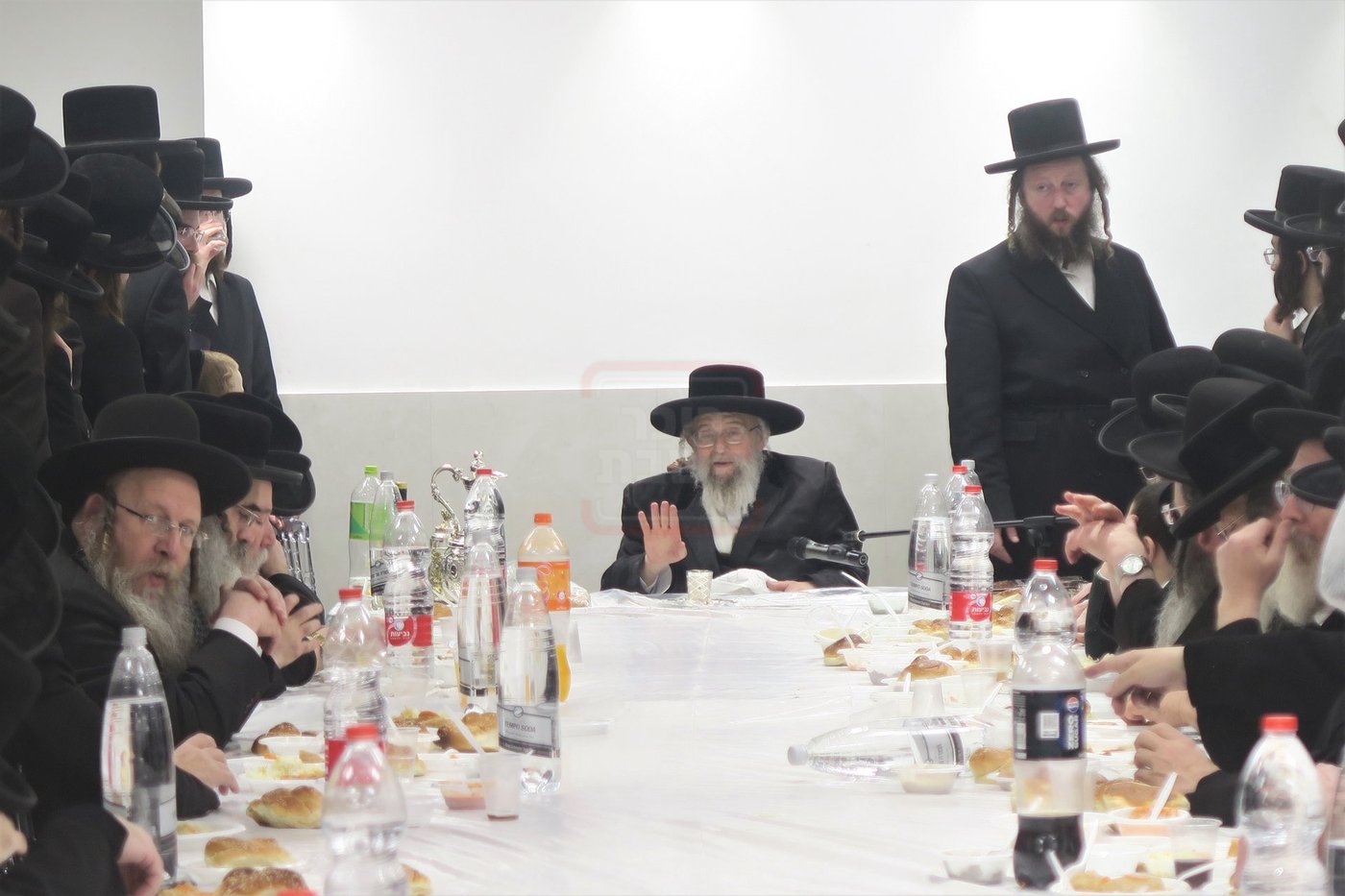 האדמו"ר מפינסק קרלין בטבריה