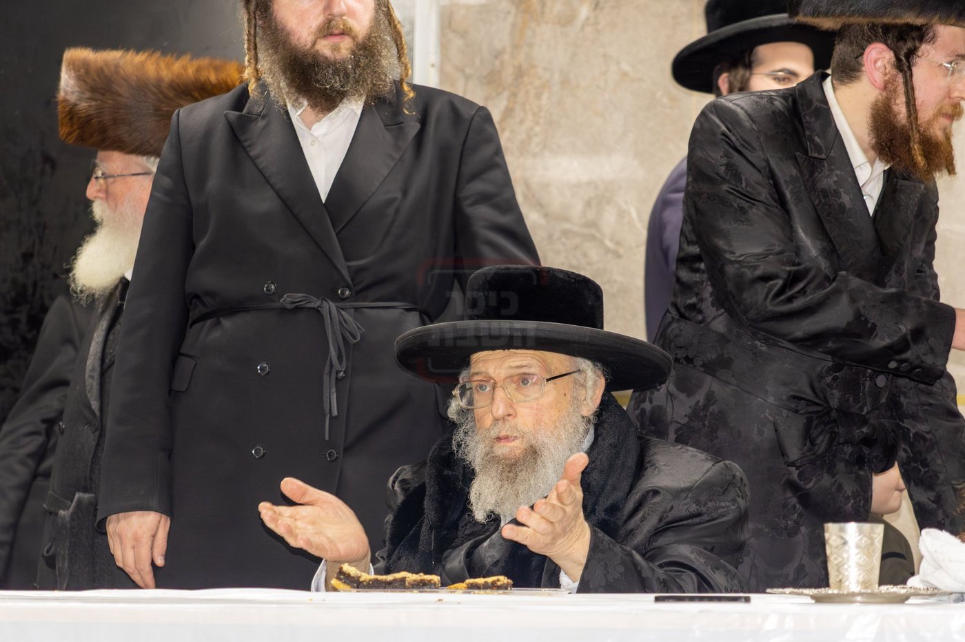 האדמו"ר מפינסק קרלין באתרא קדישא מירון