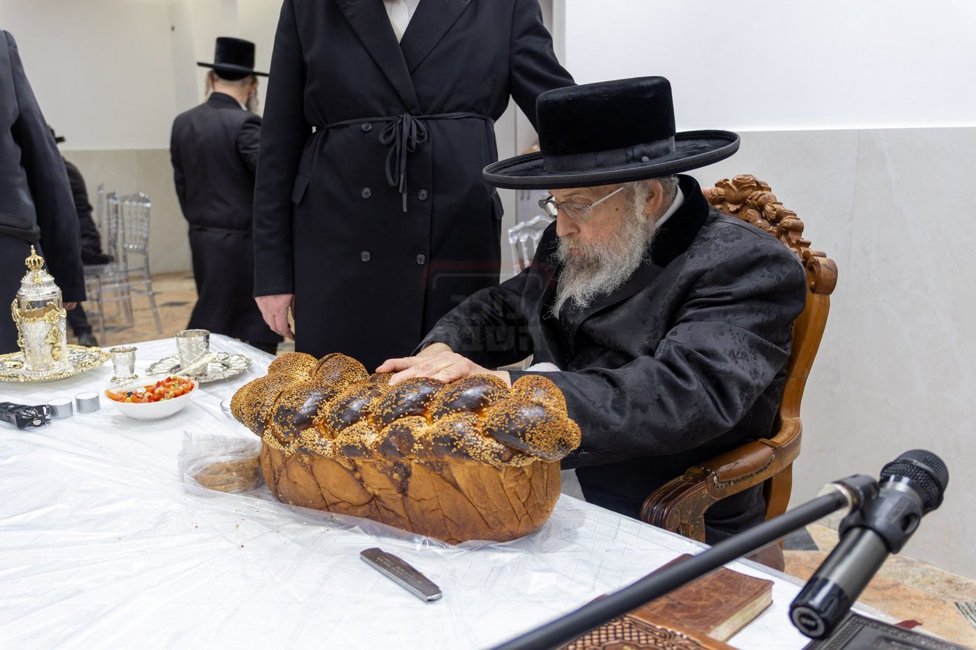 האדמו"ר מפינסק קרלין בטיש בטבריה