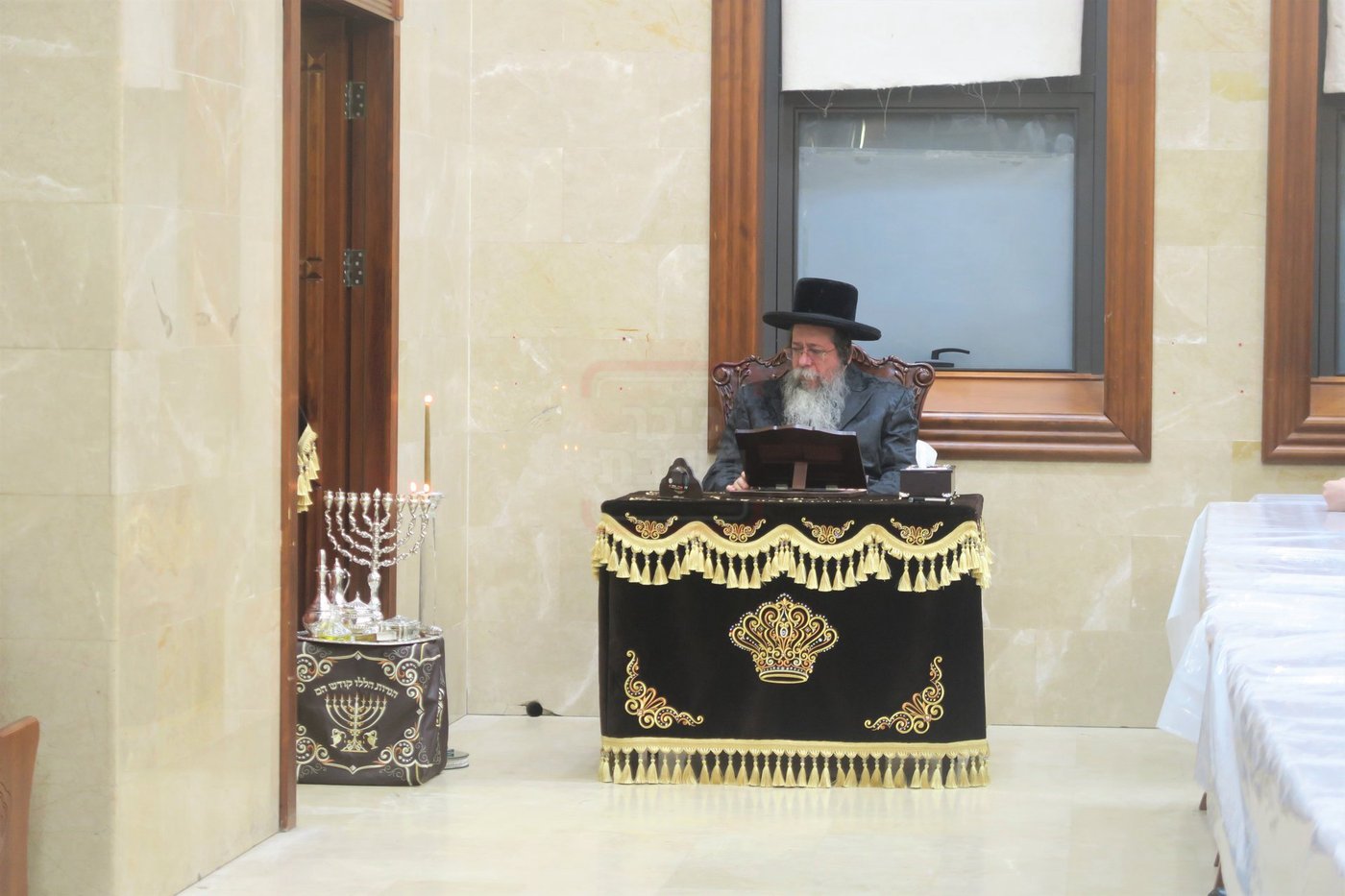 חנוכה בחצה"ק שבט הלוי