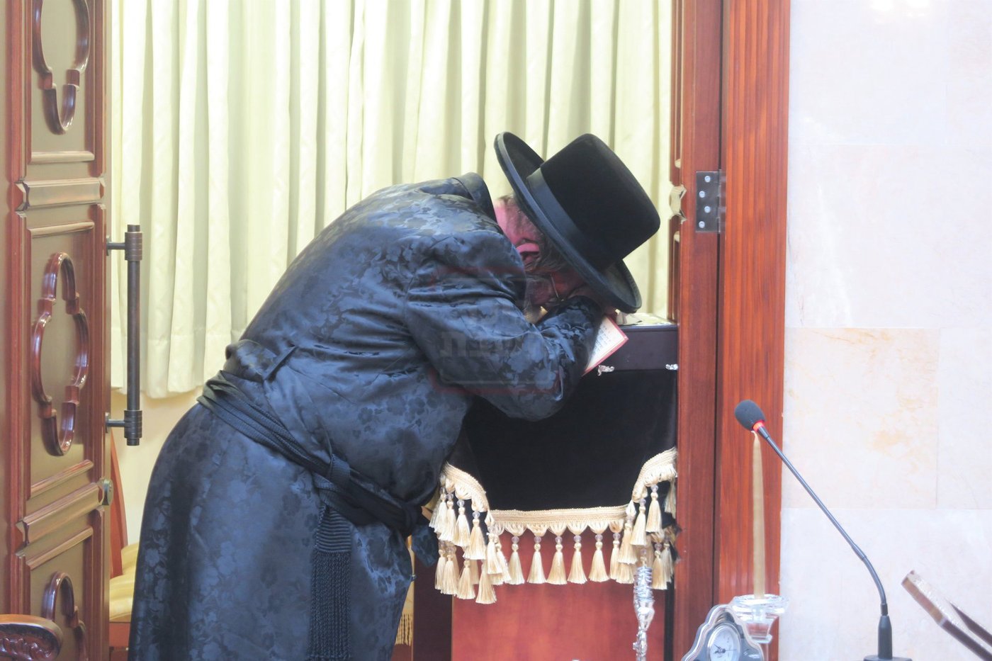 חנוכה בחצה"ק שבט הלוי