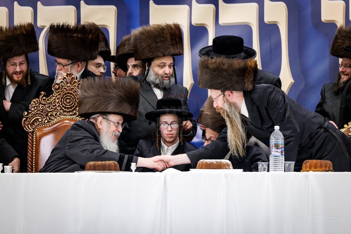 שמחת אירוסי נכדת האדמו"ר מטאהש