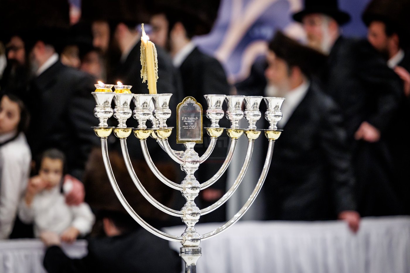 שמחת אירוסי נכדת האדמו"ר מטאהש