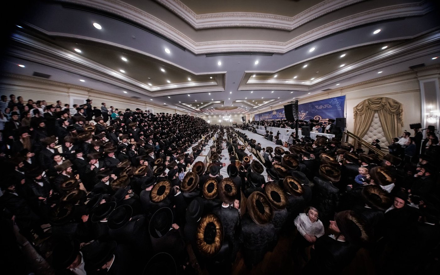 שמחת אירוסי נכדת האדמו"ר מטאהש