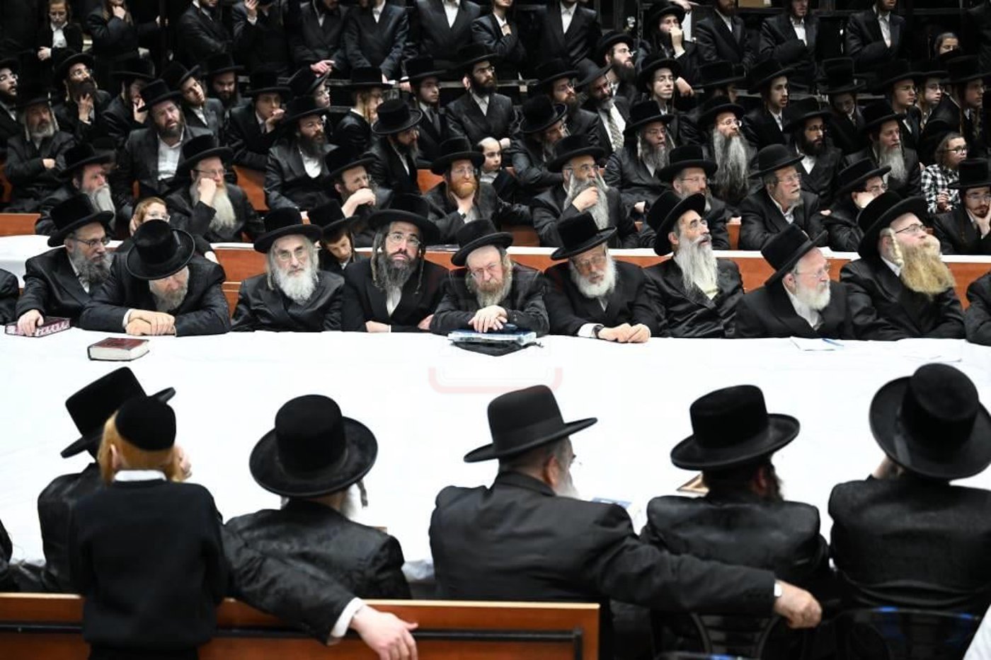 ערב ומוצאי שבת חנוכה בצאנז